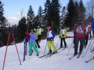 Kolejarze zmierzyli się w zawodach narciarskich